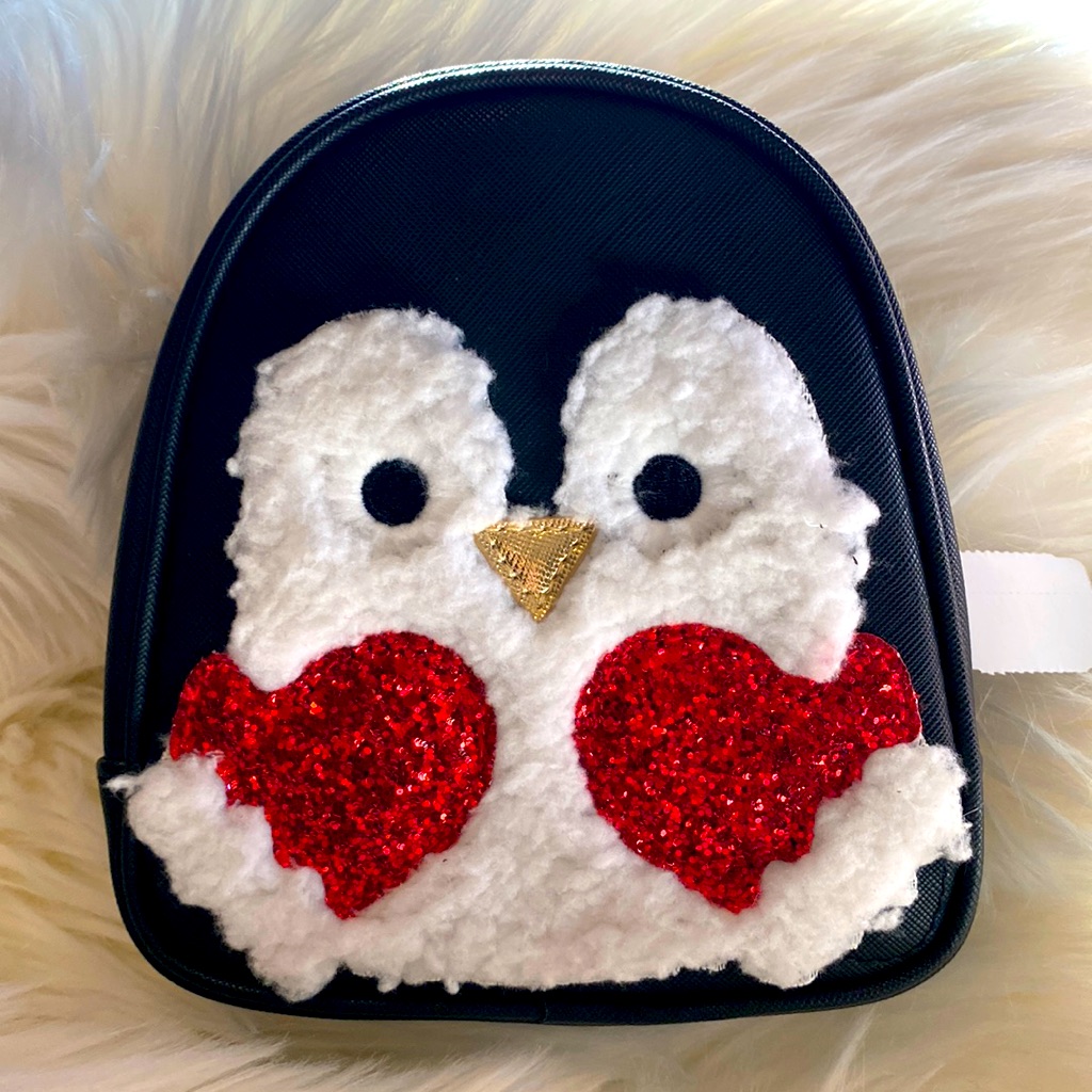 Adorable Peguin Cosmetics Bag Travel Bag Brand New Adorable Peguin Cosmetics Bag Travel Bag Brand New